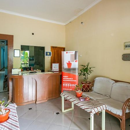 Reddoorz Syariah @ Sakinah Guesthouse Sragen Eksteriør bilde