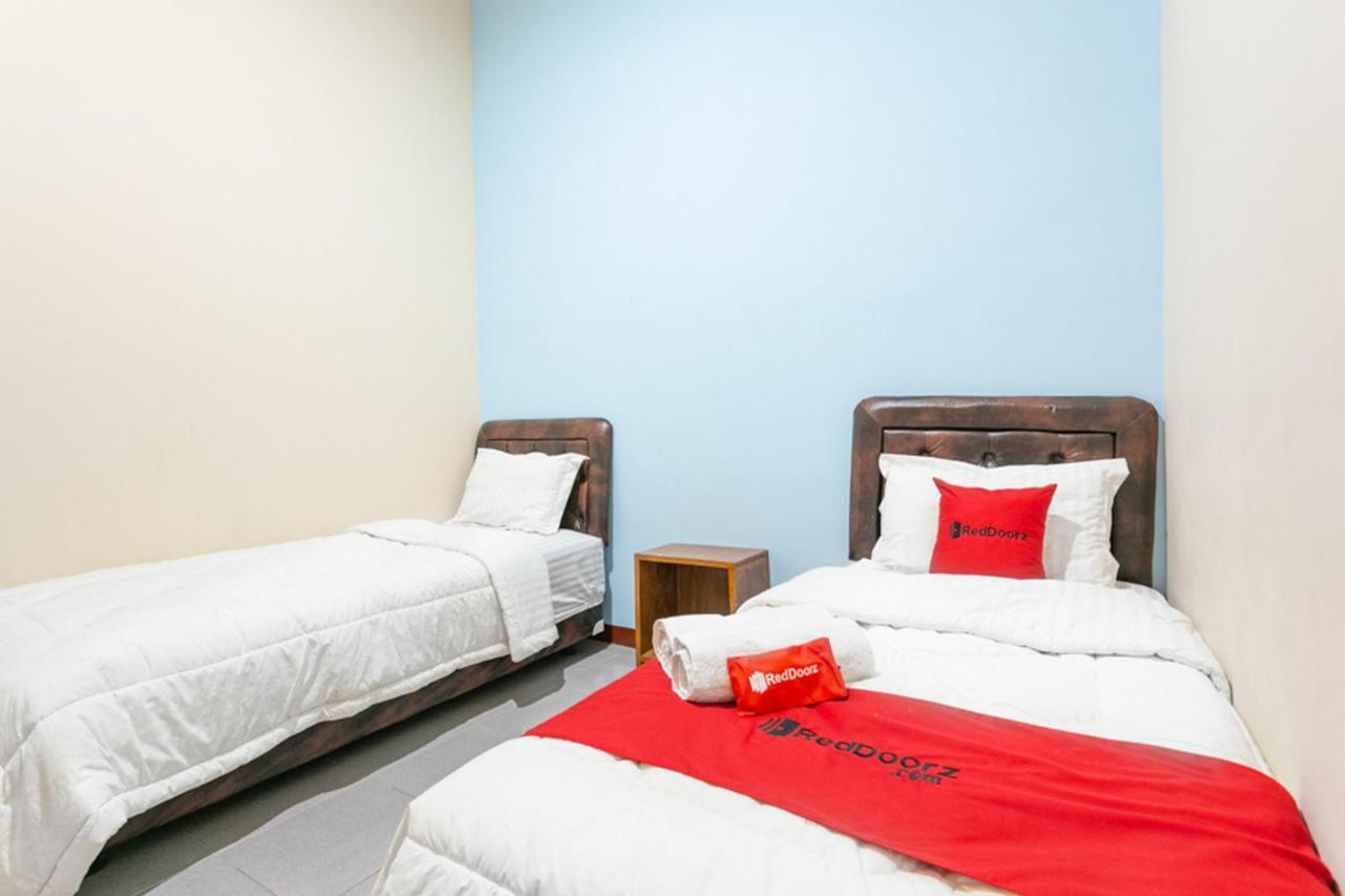 Reddoorz Syariah @ Sakinah Guesthouse Sragen Eksteriør bilde